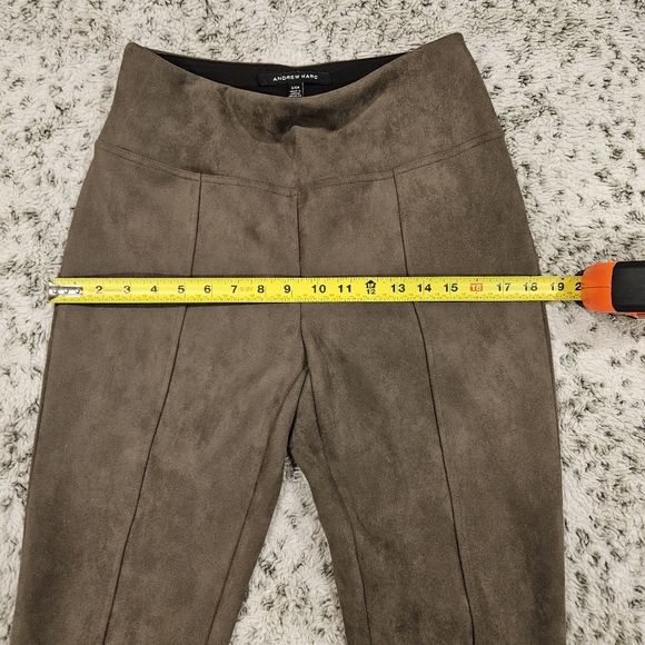 Andrew Marc Taupe Faux Suede Pull On Ankle Legging Size Small - Picture 6 of 9